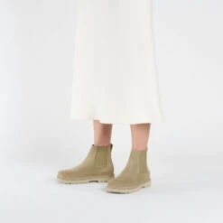 Birkenstock Women's Highwood Suede - Taupe 12 Birkenstock Women's Highwood Suede - Taupe -Winter Shoes Store 1025759 f look f 33366.1694723251