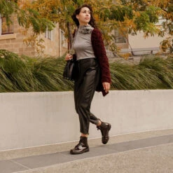 Blundstone Women's Original 2220 - Bordeaux Brush 7 Blundstone Women's Original 2220 - Bordeaux Brush -Winter Shoes Store 2220 4 1 13421.1665688026