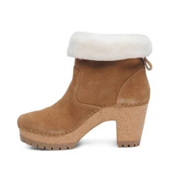 Aetrex Women's Scarlett Boot - Honey -Winter Shoes Store CC602W left 06897.1697733661